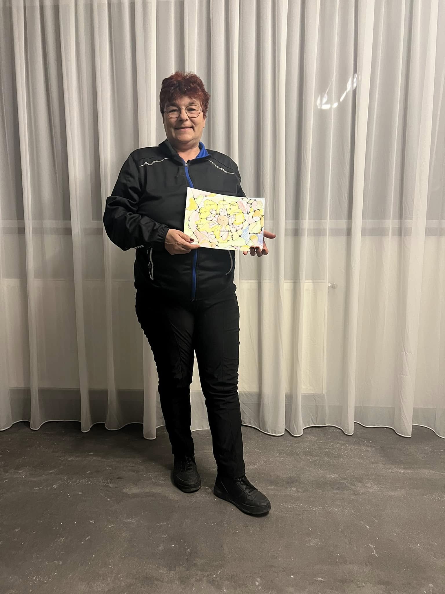 Grup Suport Oncologic Sibiu | Atelier de neuro-artă: „Floarea calităților noastre”